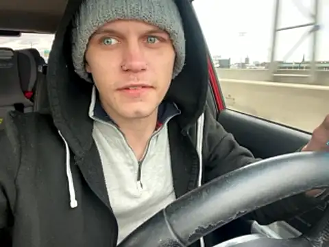 XanderOzzz online show from January 2026 02:41:01 PM