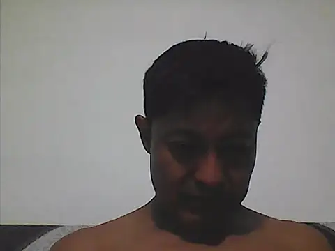 Snapshot of XaviGomez-87 chatting on September 2025 04:06:01 AM XaviGomez-87 online show from September 2025 04:06:01 AM