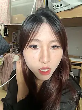 ououlovelove online show from November 2025 04:47:01 PM