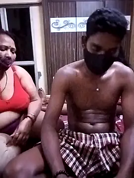 LoveOnStream online show from February 2026 04:57:01 PM