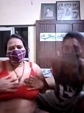 LoveOnStream online show from February 2026 09:50:02 AM