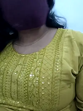 Snapshot of Sakshi4u chatting on July 2026 07:27:02 AM Sakshi4u online show from July 2026 07:27:02 AM