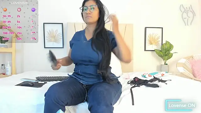  Miaa khalifa  online show from February 2026 12:32:01 PM