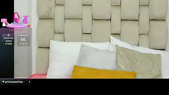 ValerieSoto online show from October 2025 07:25:02 PM