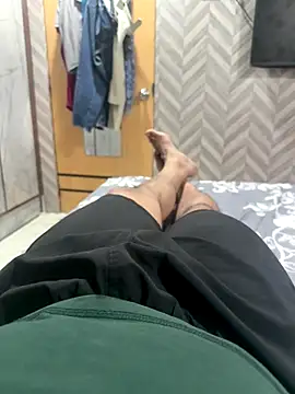 saumon3022 online show from November 2025 07:34:01 PM