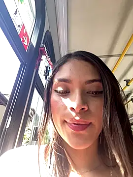 Hannacooper3 online show from November 2025 07:01:02 PM