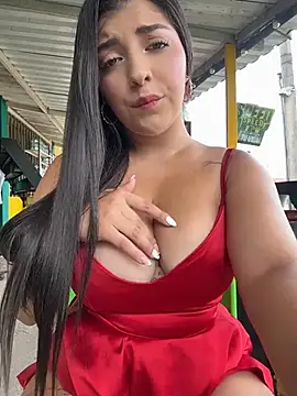 Isaa-Sweet online show from July 2026 03:18:02 PM