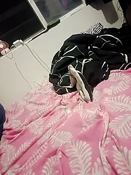 AtraCTiVoSiNguLaR online show from September 2025 08:05:02 AM