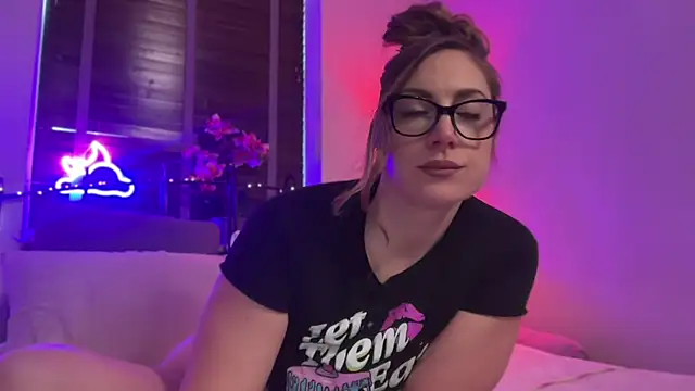 MistresssX online show from November 2025 05:01:02 PM