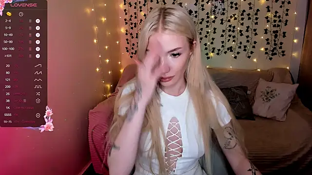 AnyaTaylor  online show from November 2025 04:44:02 AM