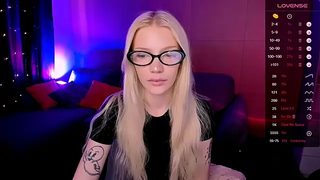 Snapshot of AnyaTaylor_ chatting on May 2026 02:08:02 AM AnyaTaylor online show from May 2026 02:08:02 AM