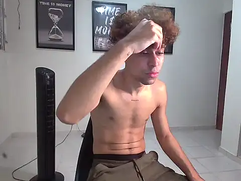 Dollarhot30 online show from February 2026 04:41:01 AM