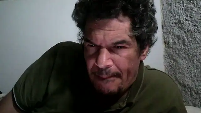 twitshe online show from October 2025 10:54:02 PM