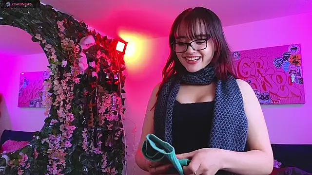 MiaVelvetDoll online show from February 2026 03:18:01 PM