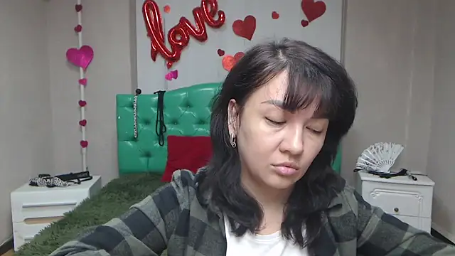 SelenaFly online show from September 2025 05:29:02 AM