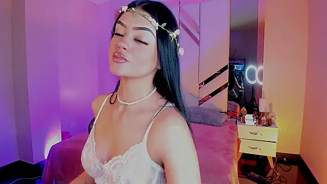 EmmaStonns online show from November 2025 12:05:02 PM