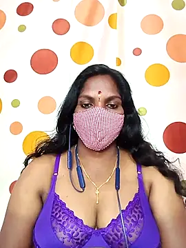 Snapshot of Tamil_Abinaya chatting on October 2025 04:38:02 PM Tamil Abinaya online show from October 2025 04:38:02 PM