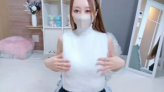 Xoxo  RUKA  xoxO online show from September 2025 12:41:02 PM