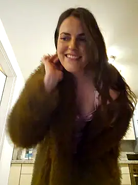 BelleFelicitas online show from April 2026 07:37:02 PM