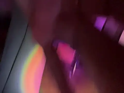 luvrgrllani online show from December 2025 03:33:01 AM