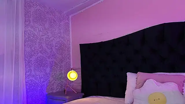 Hada Blue online show from April 2026 07:58:02 PM