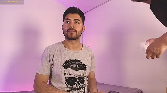 Snapshot of 404_Not_Found4 chatting on September 2025 08:41:01 PM 404 Not Found4 online show from September 2025 08:41:01 PM