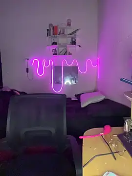 SoftLady S33 online show from April 2026 10:56:02 PM