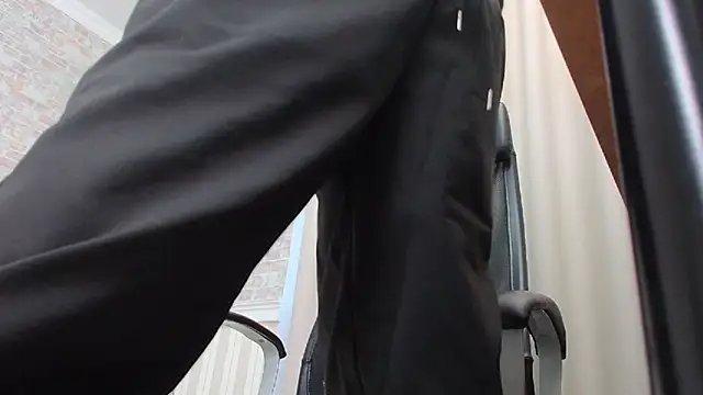 JonahShaw online show from October 2025 05:11:02 AM