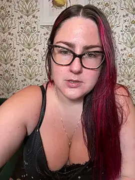 Snapshot of Lacey-BBW chatting on September 2025 09:26:02 PM Lacey-BBW online show from September 2025 09:26:02 PM