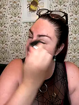 Snapshot of Lacey-BBW chatting on September 2025 08:43:01 PM Lacey-BBW online show from September 2025 08:43:01 PM
