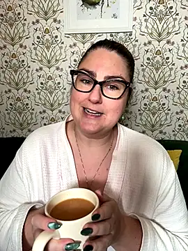 Snapshot of Lacey-BBW chatting on September 2025 08:22:02 PM Lacey-BBW online show from September 2025 08:22:02 PM