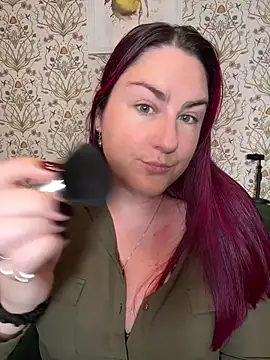 Snapshot of Lacey-BBW chatting on October 2025 09:01:01 PM Lacey-BBW online show from October 2025 09:01:01 PM