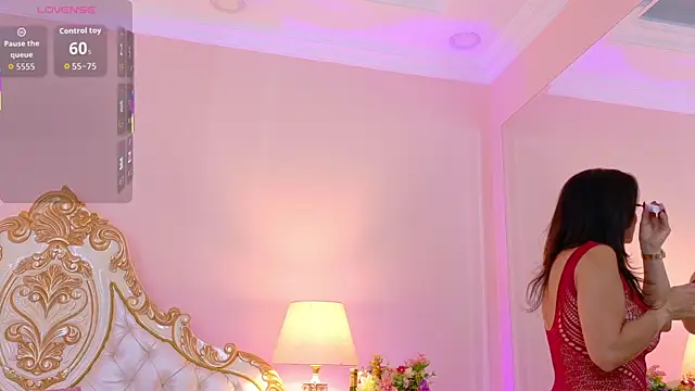 EvaRoah online show from April 2026 12:22:02 PM