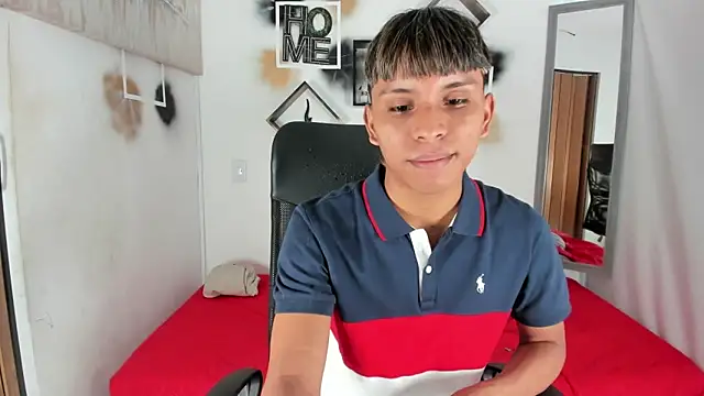 tyler twink boy online show from October 2025 12:48:02 PM