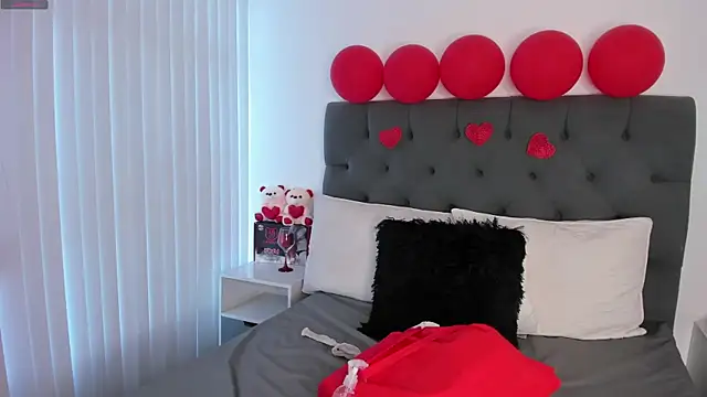 VictoriaParkeer online show from February 2026 12:02:02 PM