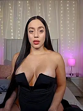 Snapshot of AriadnaTaylor chatting on February 2026 08:40:02 PM AriadnaTaylor online show from February 2026 08:40:02 PM