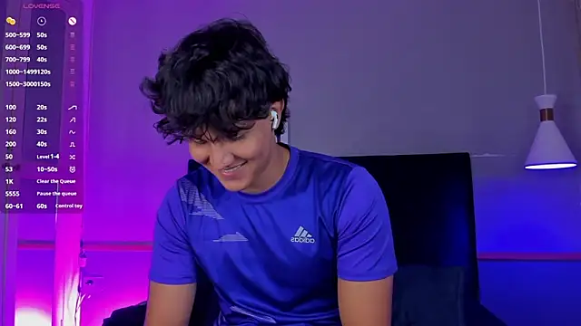 Leo Savage  online show from November 2025 03:50:01 AM