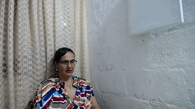 gabbyparker  online show from October 2025 08:12:01 AM