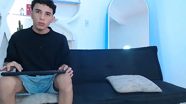 THREE GUYS HOT online show from October 2025 07:25:02 PM