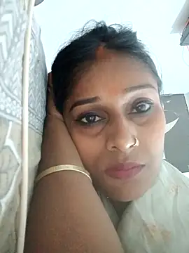 hotshreya69 online show from October 2025 05:08:01 PM