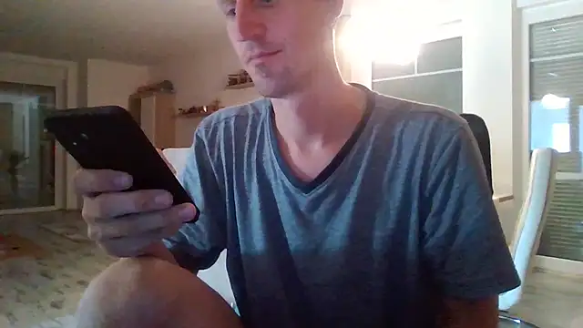 Snapshot of Trockenbau chatting on July 2026 08:32:01 AM Trockenbau online show from July 2026 08:32:01 AM
