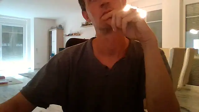 Snapshot of Trockenbau chatting on August 2026 09:44:01 AM Trockenbau online show from August 2026 09:44:01 AM