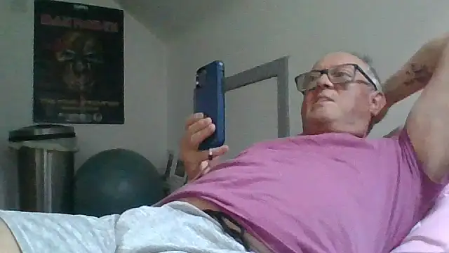 naughtygrandad1 online show from April 2026 06:10:01 PM