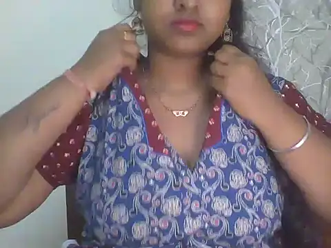 its me Rashmi online show from February 2026 10:30:02 PM