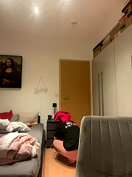 OliviaaFischer online show from December 2025 08:58:01 PM