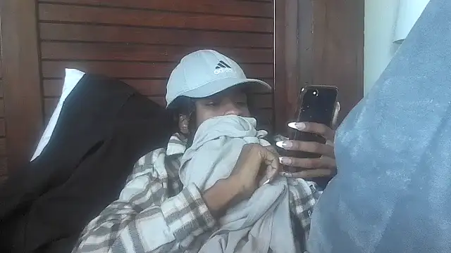 Marlowlovee online show from January 2026 07:17:01 PM