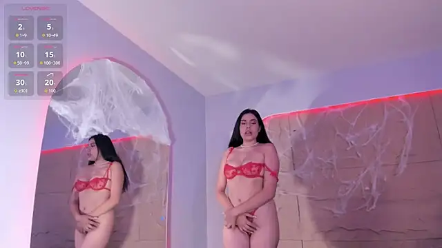 RenataLeclair online show from October 2025 06:35:02 PM