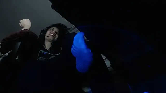 miss carmila1 online show from December 2025 10:51:01 PM