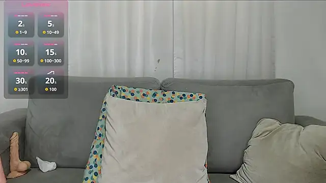 Snapshot of carolinefantasy_ chatting on October 2025 06:19:02 PM carolinefantasy  online show from October 2025 06:19:02 PM