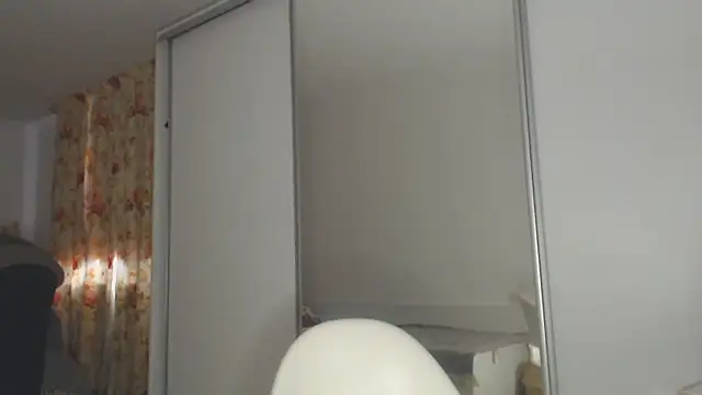 merlyn4 online show from September 2025 08:19:01 AM